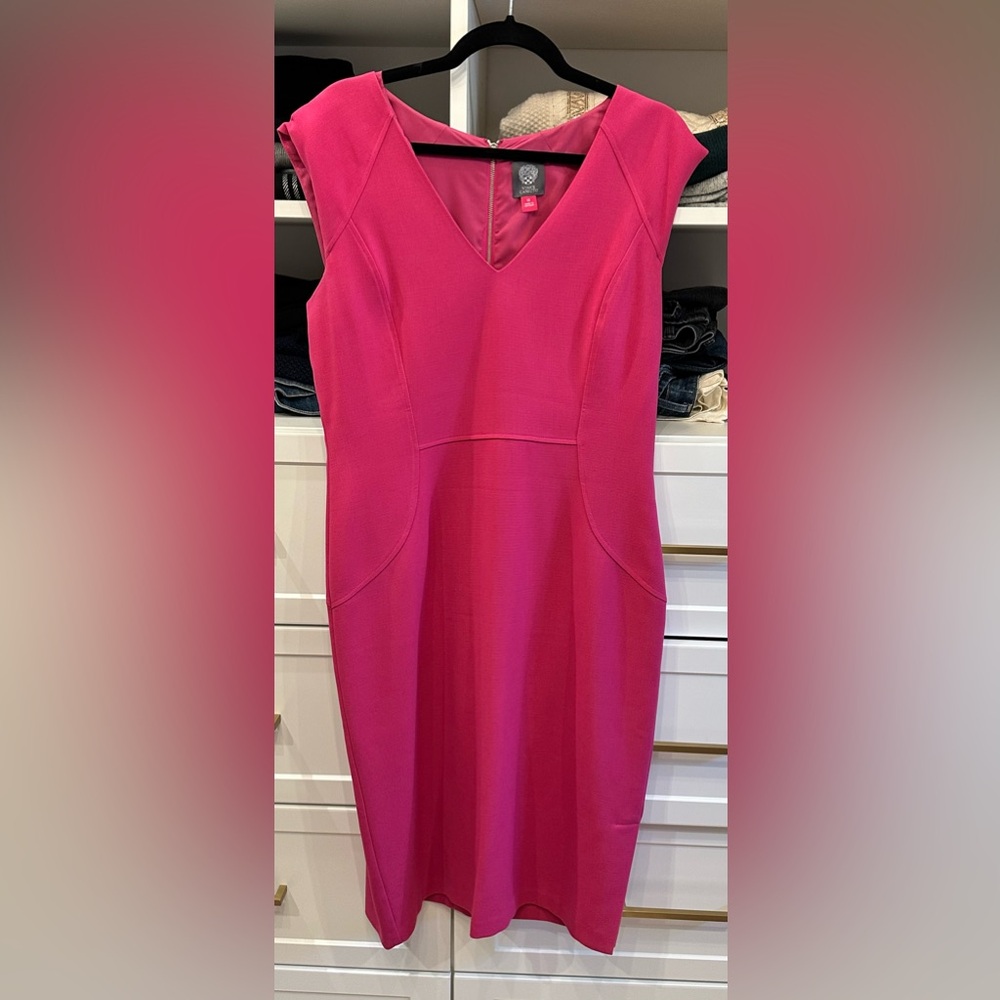 EUC Womens Vince Camuto Dress US 12 Knit Fuchsia Pink Fit Zipper